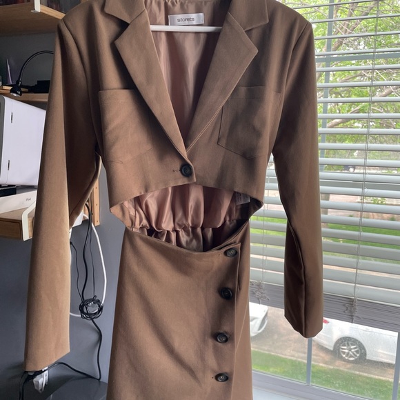 Storets Cassidy Cutout Jacket Dress Camel S - Picture 2 of 4